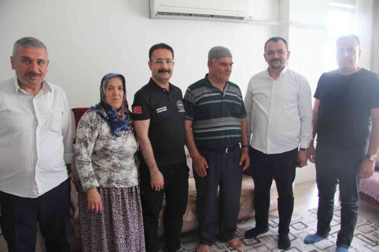 Gaziantep İl Sağlık Müdürü’nden Şehit Ailesine Ziyaret