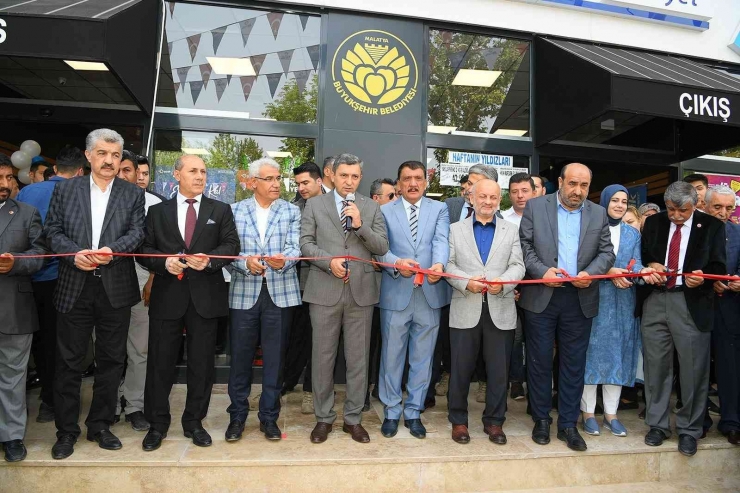 Esenlik Marketlere 3 Yeni Şube Daha Katıldı