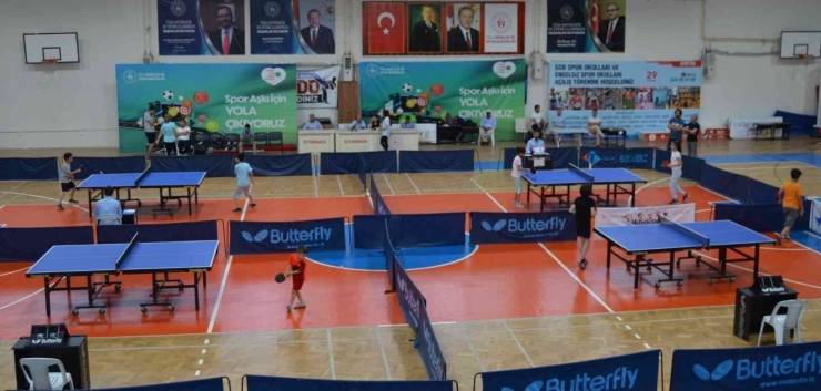 Diyarbakır’da Masa Tenisi Müsabakaları Tamamlandı
