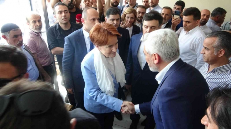 İyi Parti Genel Başkanı Akşener Diyarbakır’da
