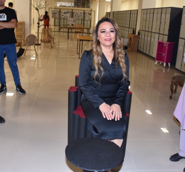 Mtü’de “sıra Dışı İşler” Mezuniyet Sergisi Açıldı