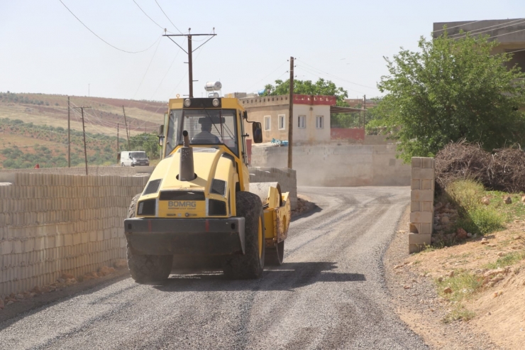 Birecik’te Yollar Daha Konforlu