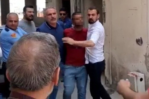 Polis Operasyonunda Baltalı Zanlı Paniği