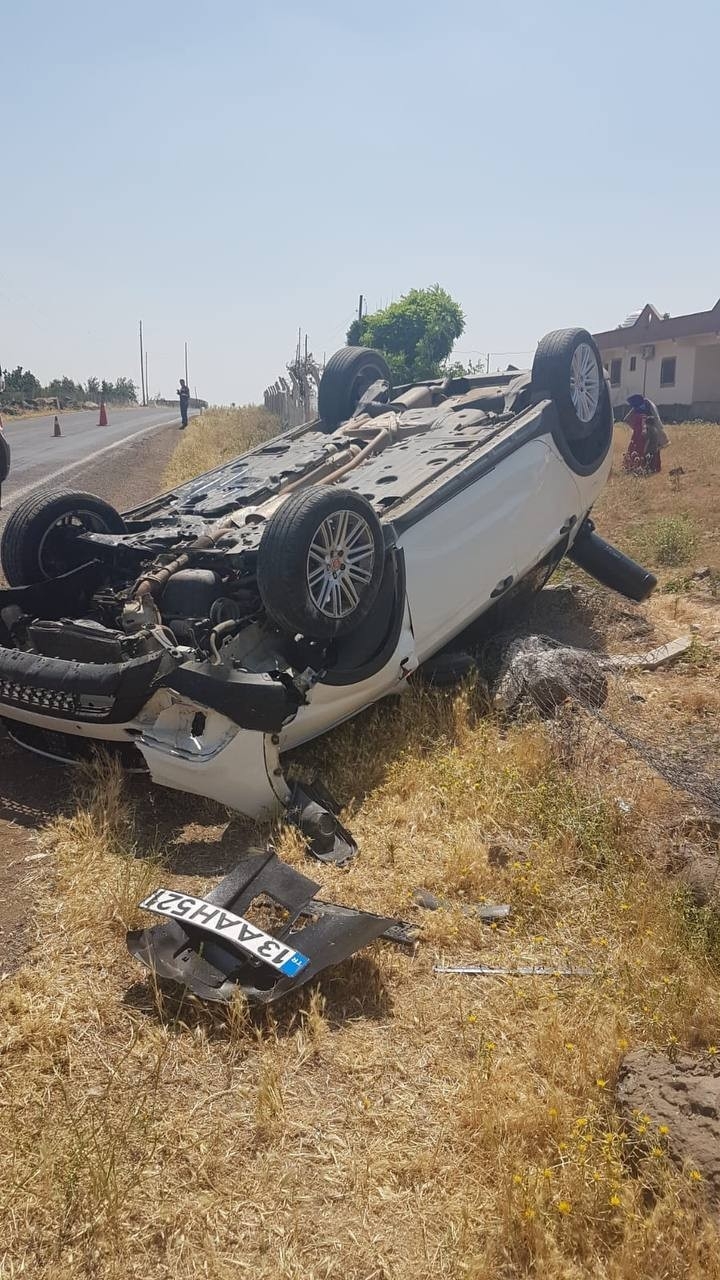 Otomobilin Takla Atma Anı Güvenlik Kamerasında