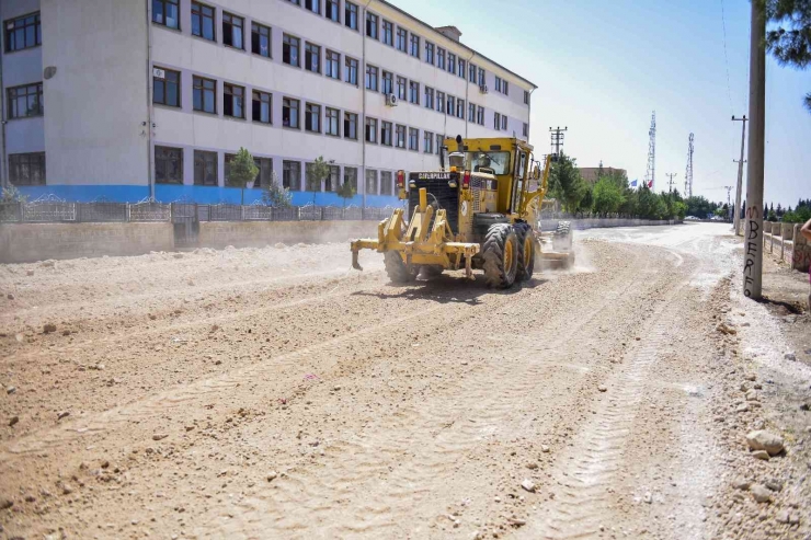 Ceylanpınar’da 1 Kilometrelik Yürüyüş Yolu Çalışması