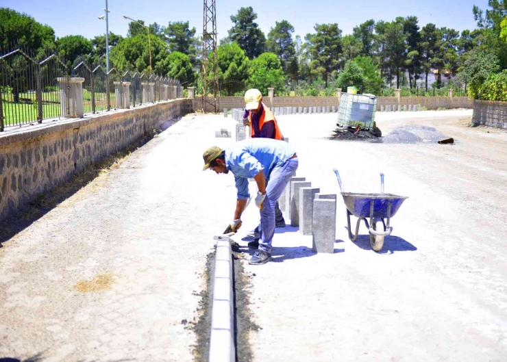 Ceylanpınar’da 1 Kilometrelik Yürüyüş Yolu Çalışması