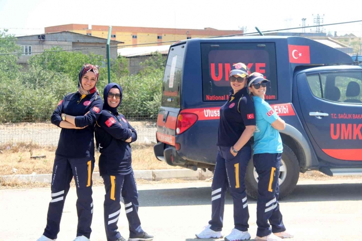 Dronla Görüntülenen Ambulans Sürüş Eğitimi Nefes Kesti