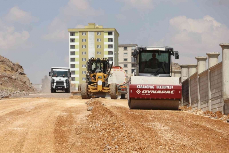 Karaköprü’de Üstyapı Çalışmaları Aralıksız Sürüyor