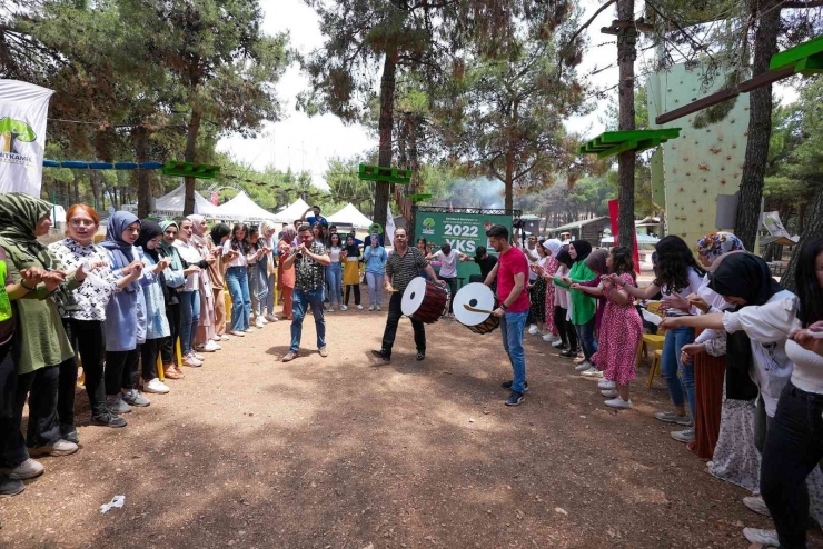 Yks’ye Girecek Öğrencilere Moral Pikniği