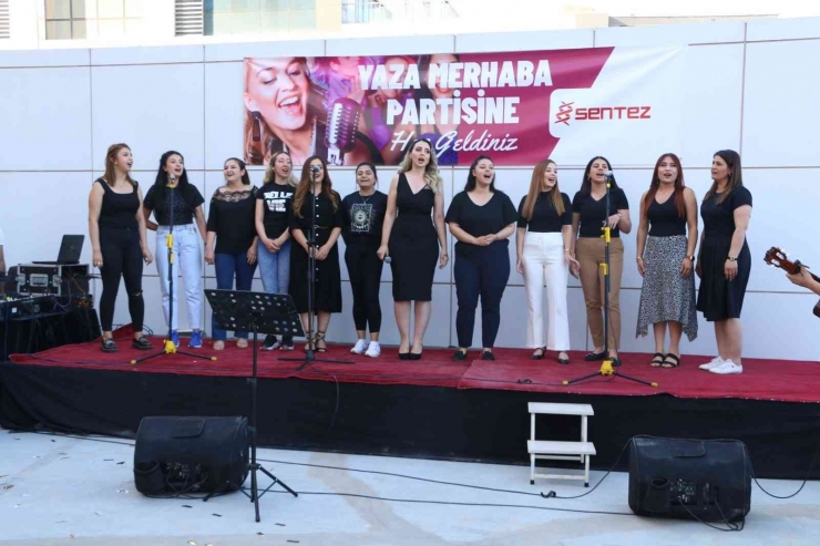 Sağlık Çalışanlarından Yaza ’merhaba’’ Partisi