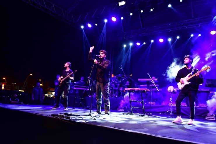 Kiraz Festivali’nde Mustafa Ceceli Coşkusu