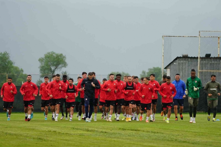 Gaziantep Fk Hazırlıklarını Bolu’da Sürdürüyor