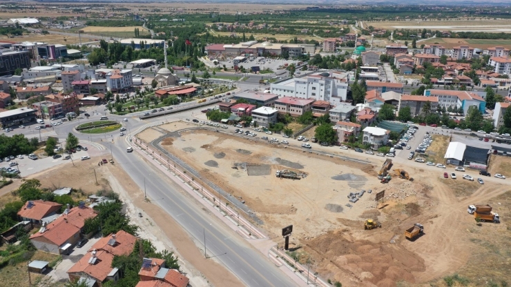 Yeşilyurt’ta Yeni Bir Yaşam Alanı Kuruluyor