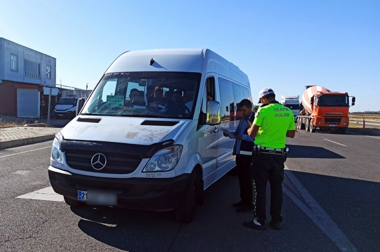 Zabıtadan Servis Araçlarına Denetim