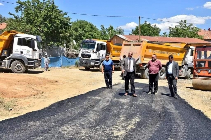 Zelyurt, Asfalt Çalışmalarını Yerinde İnceledi