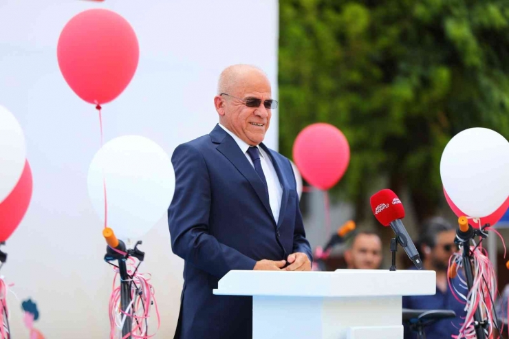 Lgs Türkiye Birincisine Bisiklet Ve Bilgisayar Hediyesi