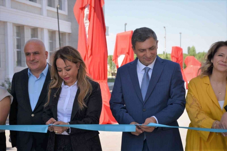 I. Uluslararası Taş Heykel Sempozyumu Kapanış Töreni Gerçekleşti