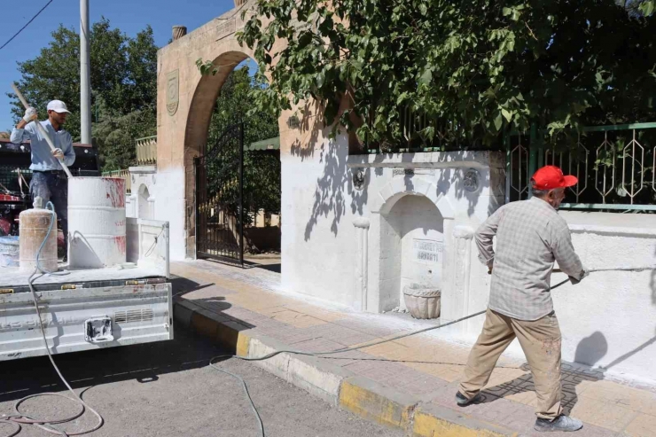 Mezarlıklarda Bayram Temizliği