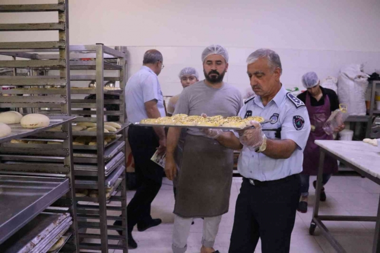 Karaköprü Zabıtadan Bayram Öncesi Denetim