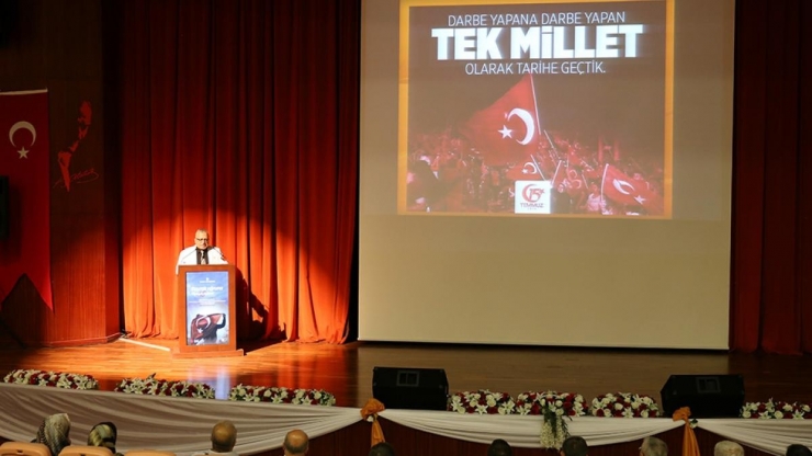 İnönü Üniversitesi’nde 15 Temmuz Konferansı