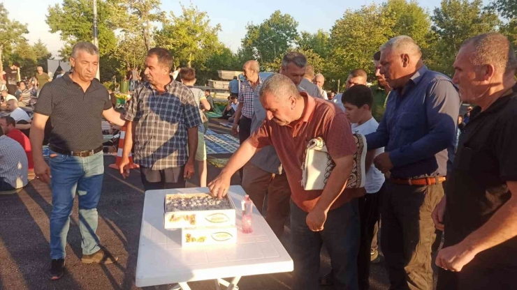 Malatya’da Kurban Bayramı Namazında Camiler Doldu