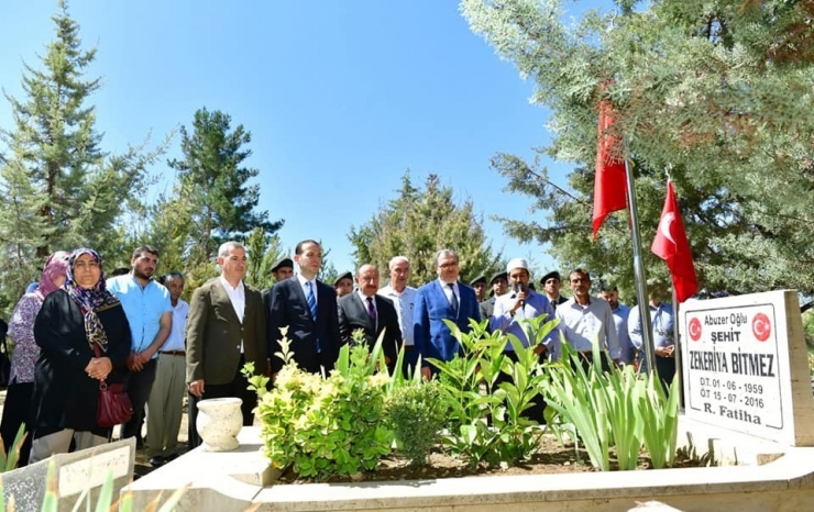 15 Temmuz Şehidi Kabri Başında Dualarla Anıldı