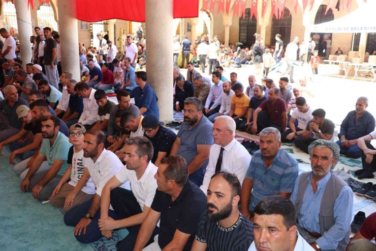 Şanlıurfa’da 15 Temmuz Şehitleri İçin Mevlit Okutuldu