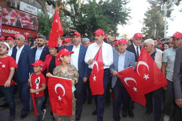 Şanlıurfa’da 15 Temmuz Demokrasi Ve Milli Birlik Günü