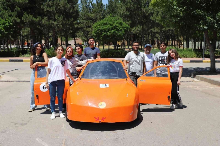 Şehitkamil’de 110 Km Yolu 4 Tl’ye Kat Eden Elektrikli Araç Üretildi