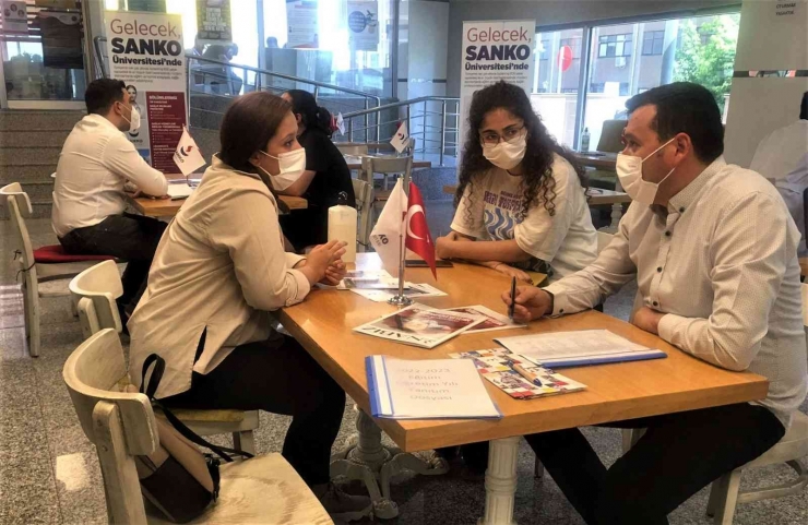 Sanko Üniversitesi Tanıtım Günleri Yoğun İlgi Görüyor