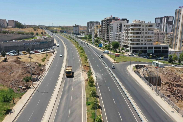 Şanlıurfa’da Üst Geçitlerde Çalışmalar Hızlandı