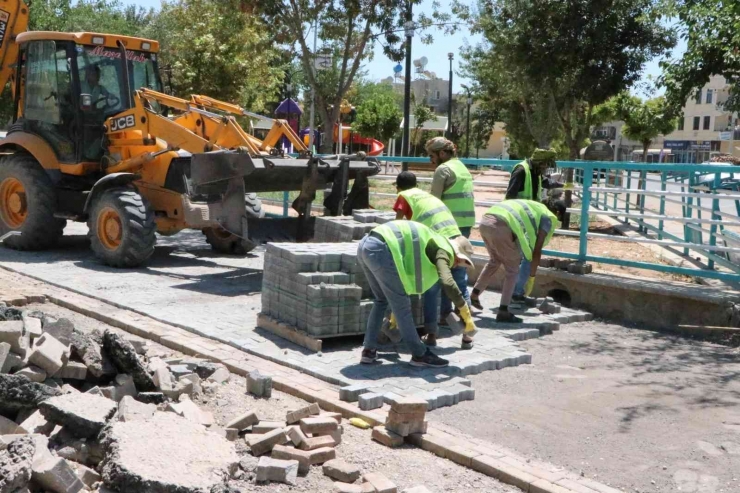 Kısas Mahallesinde Üst Yapı Çalışmaları Sürüyor