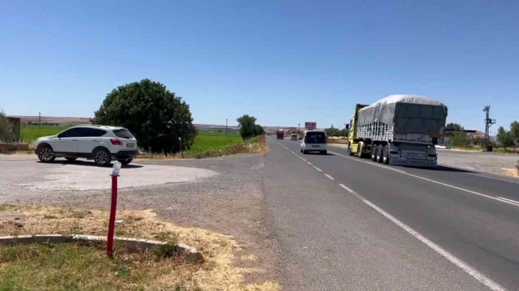 Otomobilin Çarpıp Kaçtığı Çocuk Hayatını Kaybetti