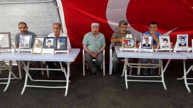 Terör Mağduru Ailelerin Evlat Nöbeti Bin 57’nci Gününde