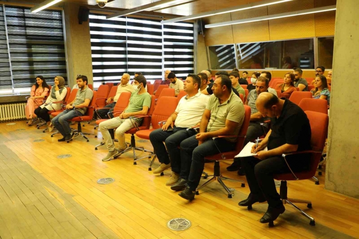 Diyarbakır’da “aile İçi Psikolojik Şiddet Ve Kadına Yönelik Şiddete Hayır” Semineri