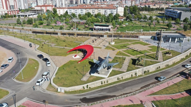 Çakır’dan Beylerderesi Şehir Parkına Tam Not