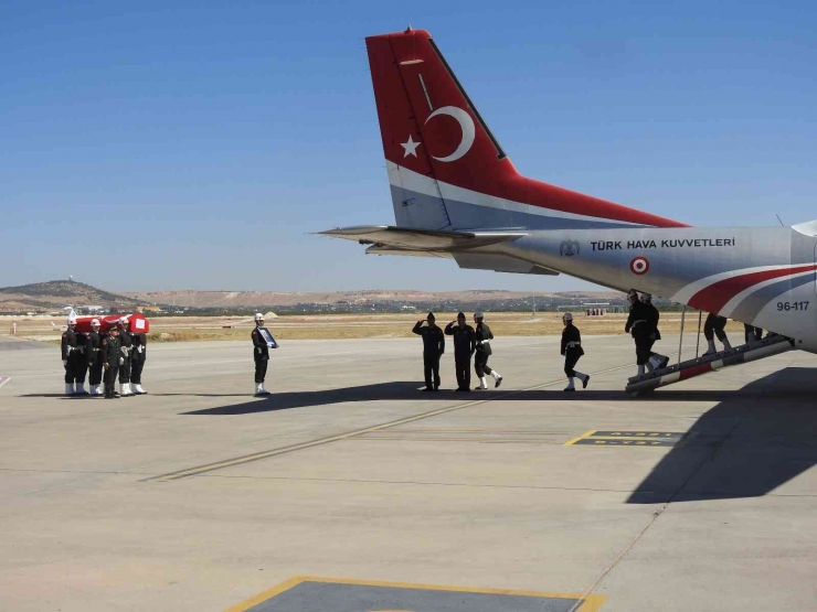 Suriye Şehitlerinin Cenazeleri Memleketlerine Gönderildi