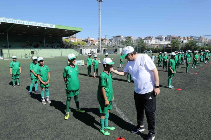 Yaz Akademileri Binlerce Futbolcuyu Ağırlıyor