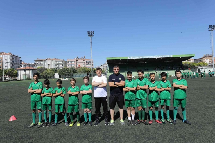 Yaz Akademileri Binlerce Futbolcuyu Ağırlıyor