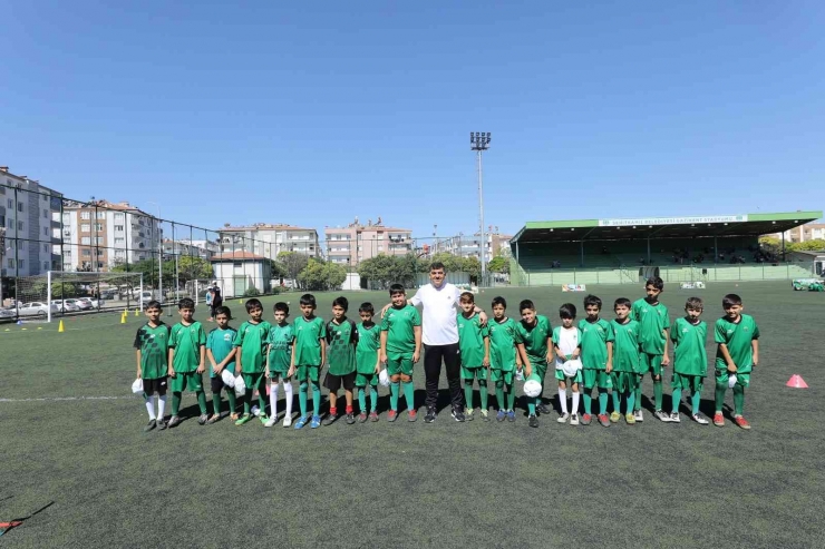 Yaz Akademileri Binlerce Futbolcuyu Ağırlıyor