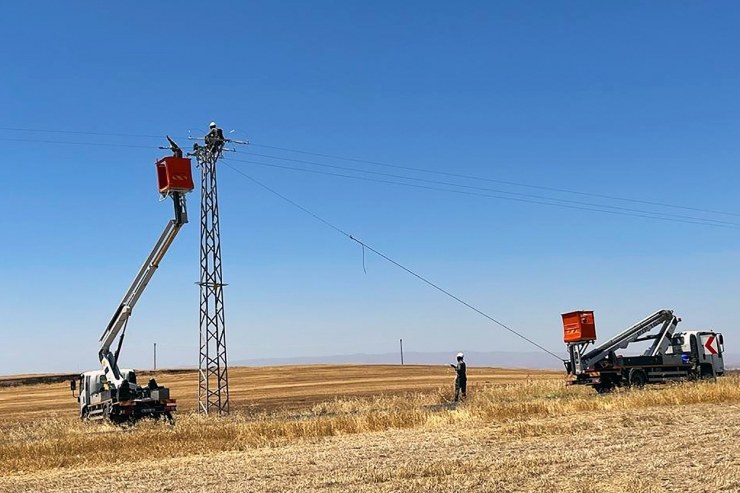 Dicle Elektrik’ten Çiftçiye Tarımsal Sulama İçin Elektrik Desteği