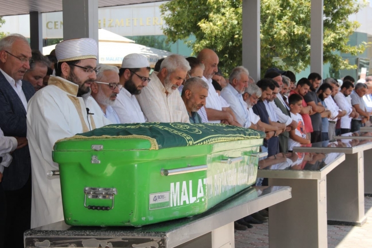 Malatya’nın Kanaat Önderlerinden Ramazan Keskin Vefat Etti