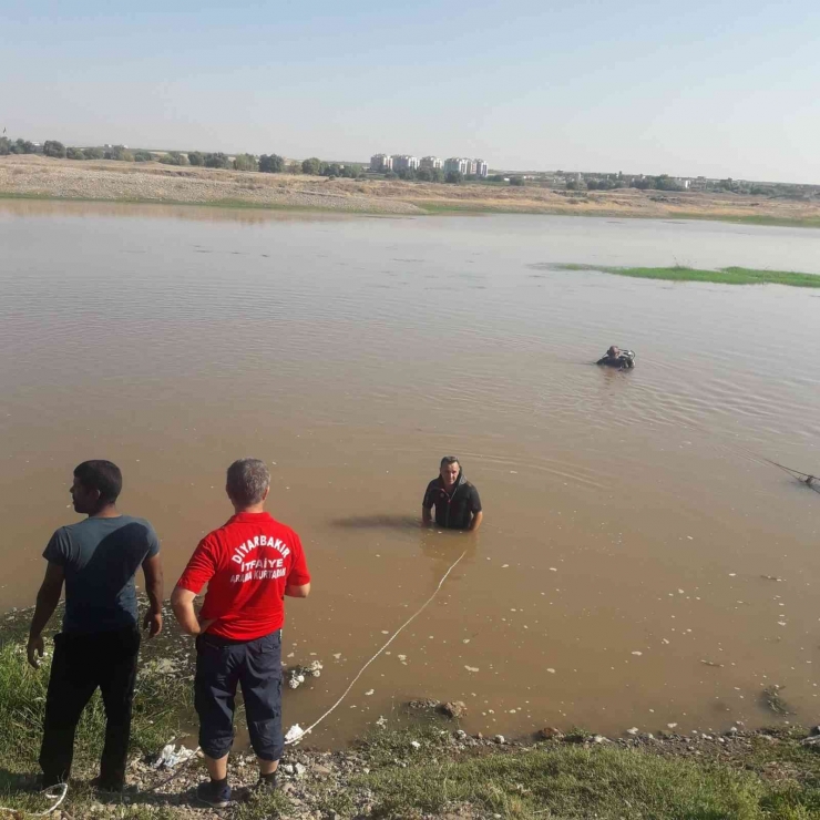 Dicle Nehri’nde Kaybolan Çocukların Cansız Bedenine Ulaşıldı