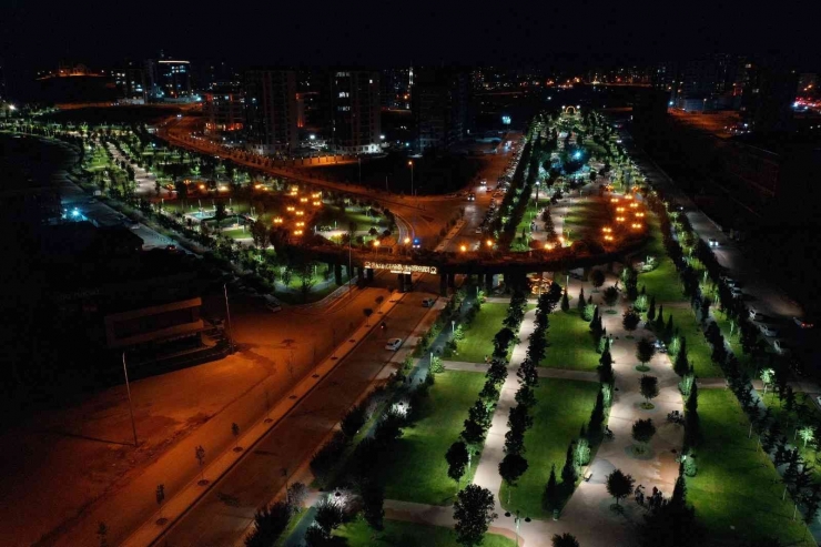 Bakan Kurum, Şehitkamil Vadi Park’ı Yerinde İnceledi