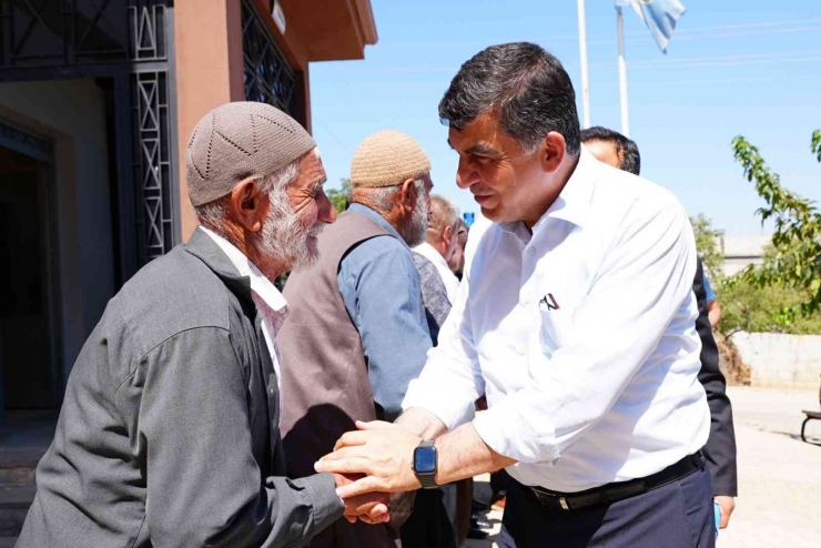 Kırsal Mahallelerdeki Vatandaşlardan Fadıloğlu’na Övgü