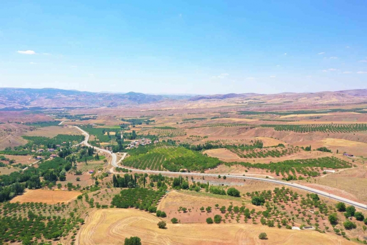 Malatya Kuluncak Karaçayır Barajında Çalışmalar Devam Ediyor