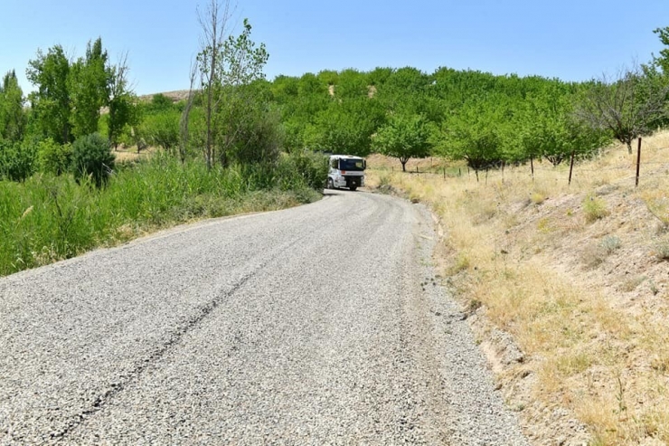 Yeşilyurt’ta Çayırköy Ve Karahan Arasına Konforlu Yol