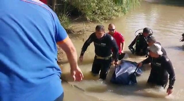 Diyarbakır’da Dicle Nehri’nde Boğulan Çocuk Çıkartıldı