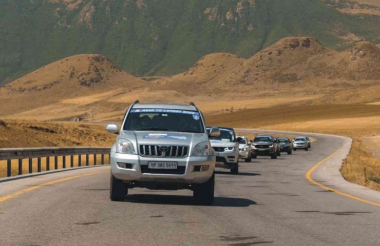 Hintli Turistler Nemrut Dağı’nda