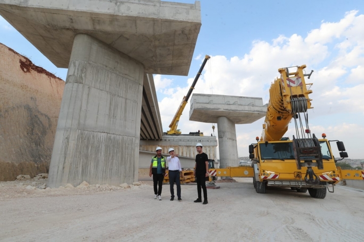 Yeşilvadi Üç Katlı Köprülü Kavşak Adım Adım Yükseliyor